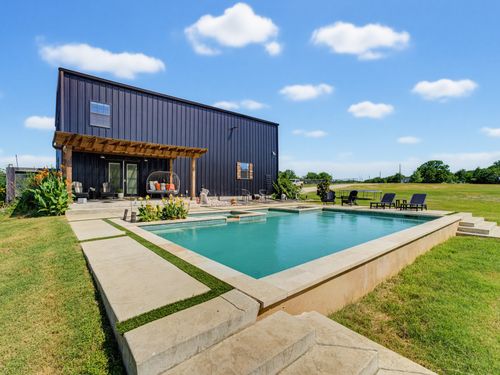 129 Coyote Cave Ln, Alvord, TX, 76225-1532 | Card Image
