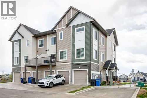 390 Canals Crossing Sw, Airdrie, AB, T4B4L4 | Card Image