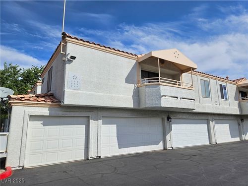 unit-216-8452 Boseck Dr, Las Vegas, NV, 89145-2461 | Card Image