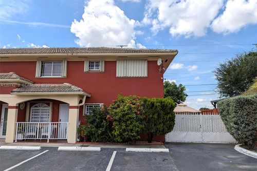 102-11005 W Okeechobee Road, Hialeah Gardens, FL, 33018 | Card Image
