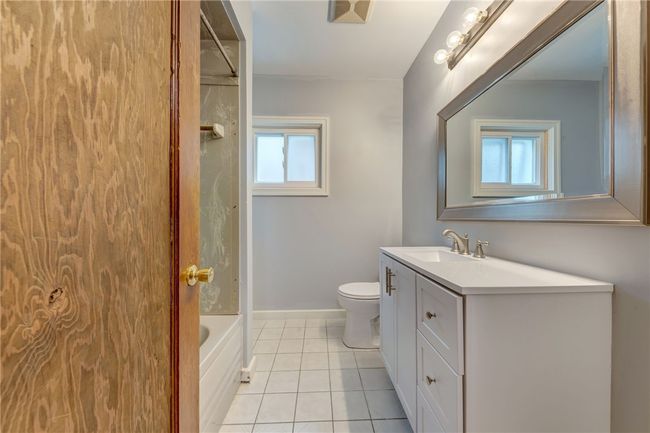 328 E Moody Ave, House other with 3 bedrooms, 2 bathrooms and null parking in New Castle PA | Image 25