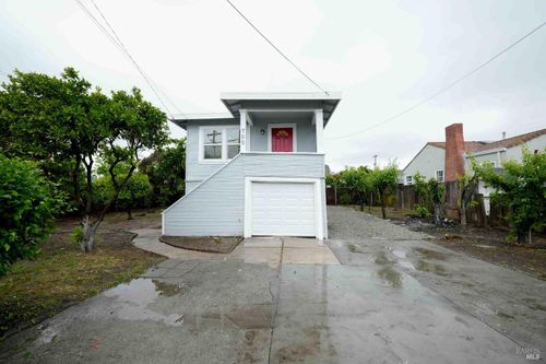 700 Springs Rd, Vallejo, CA, 94590-5351 | Card Image