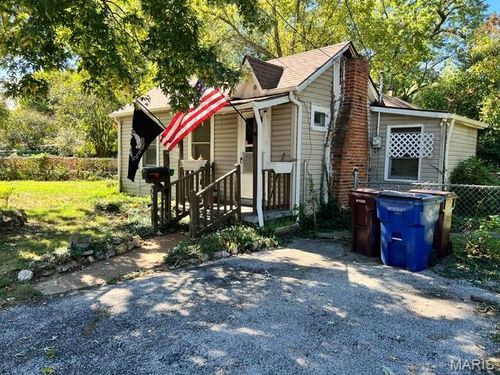 3341 Dix Ave, Saint Louis, MO, 63114-2901 | Card Image
