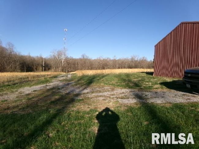 2225 Route 34, House other with 4 bedrooms, 2 bathrooms and null parking in Rosiclare IL | Image 42