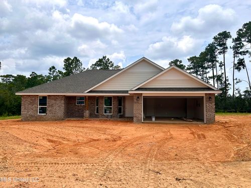 6288 Emerald Lake Dr, Biloxi, MS, 39532-4537 | Card Image