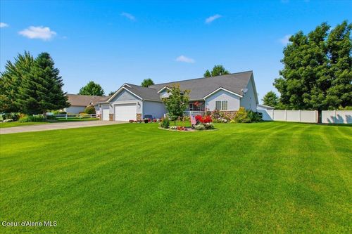 1999 W Heavenly Star Ct, Post Falls, ID, 83854-9803 | Card Image