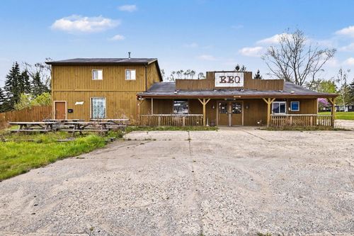 20 E Remus Rd, Mount Pleasant, MI, 48858-8643 | Card Image
