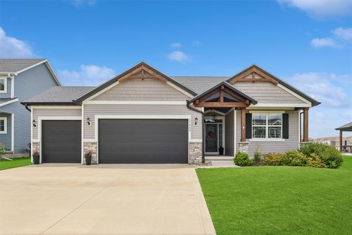 17008 Hickory Dr, Urbandale, IA, 50323-1215 | Card Image
