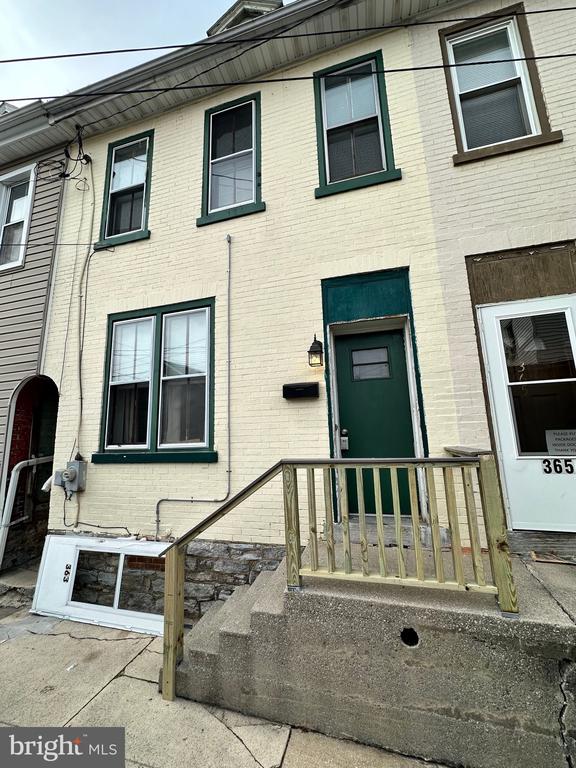 Liberty St, Lebanon, PA 17046