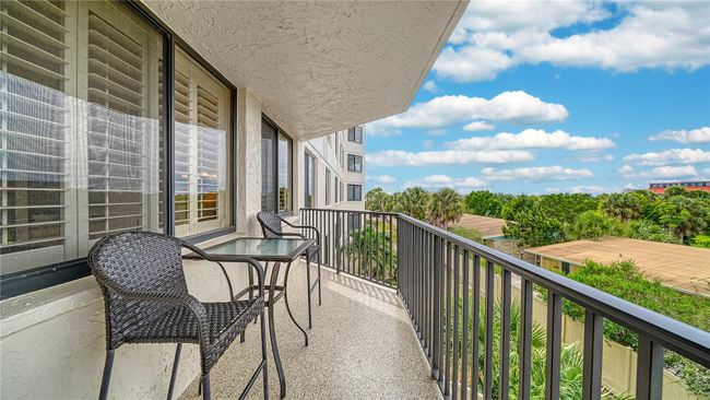 APT-204 - 6266 Midnight Pass Rd, Condo with 2 bedrooms, 2 bathrooms and null parking in SARASOTA FL | Image 5