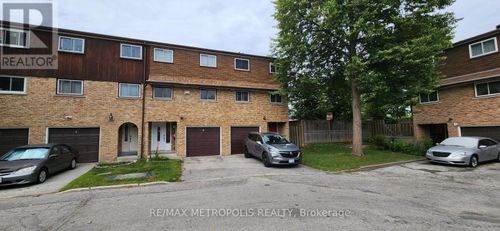 8-21 Rockwood Drive, Toronto (Cliffcrest), ON, M1M3M9 | Card Image