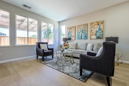 2335 Cypress Dr, Tracy, CA, 95376 | Card Image
