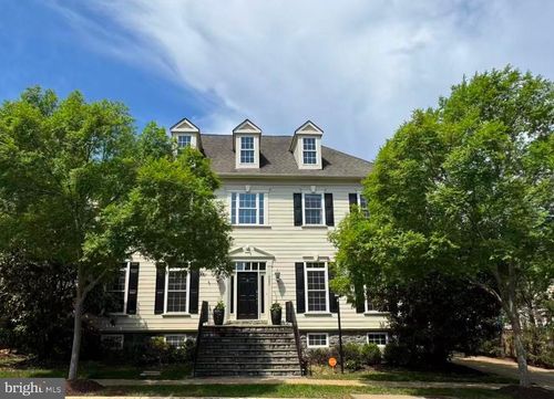 2822 Norborne Pl, OAKTON, VA, 22124-5001 | Card Image