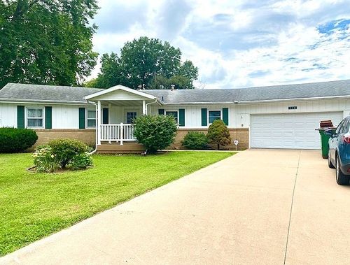908 Wiker Dr, Rock Falls, IL, 61071-1940 | Card Image