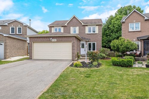 6198 Saltmarsh Crt, Mississauga, ON, L5N5V8 | Card Image