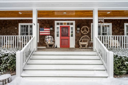 1190 W Old Mill Rd, Lake Forest, IL, 60045-3714 | Card Image