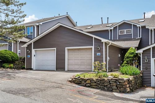 304 Heights Dr, Haledon, NJ, 07508-1038 | Card Image