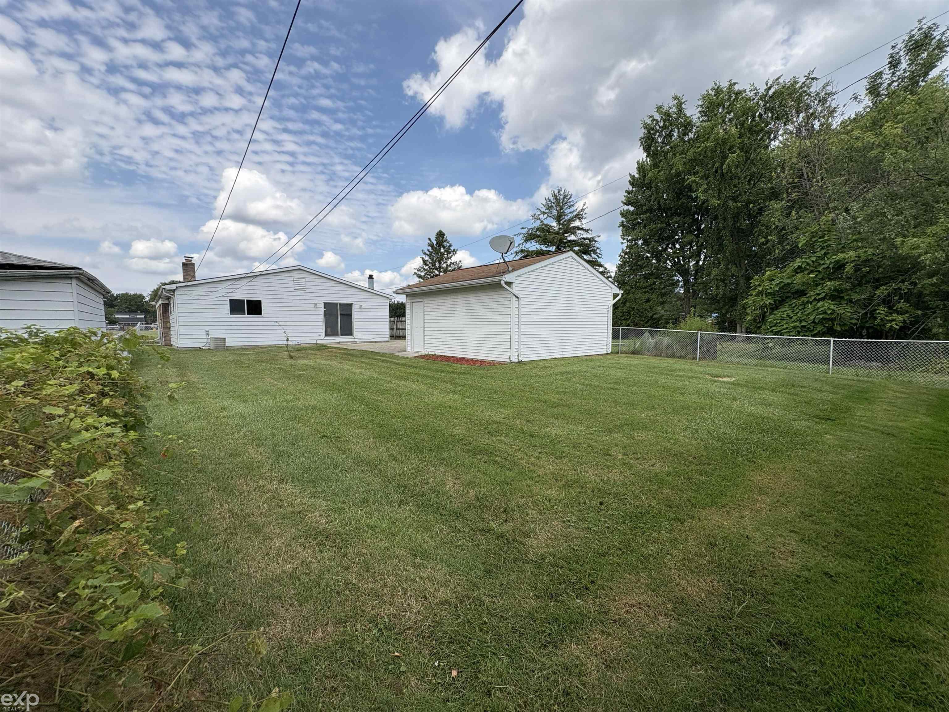 Residential in St Clair Shores 4