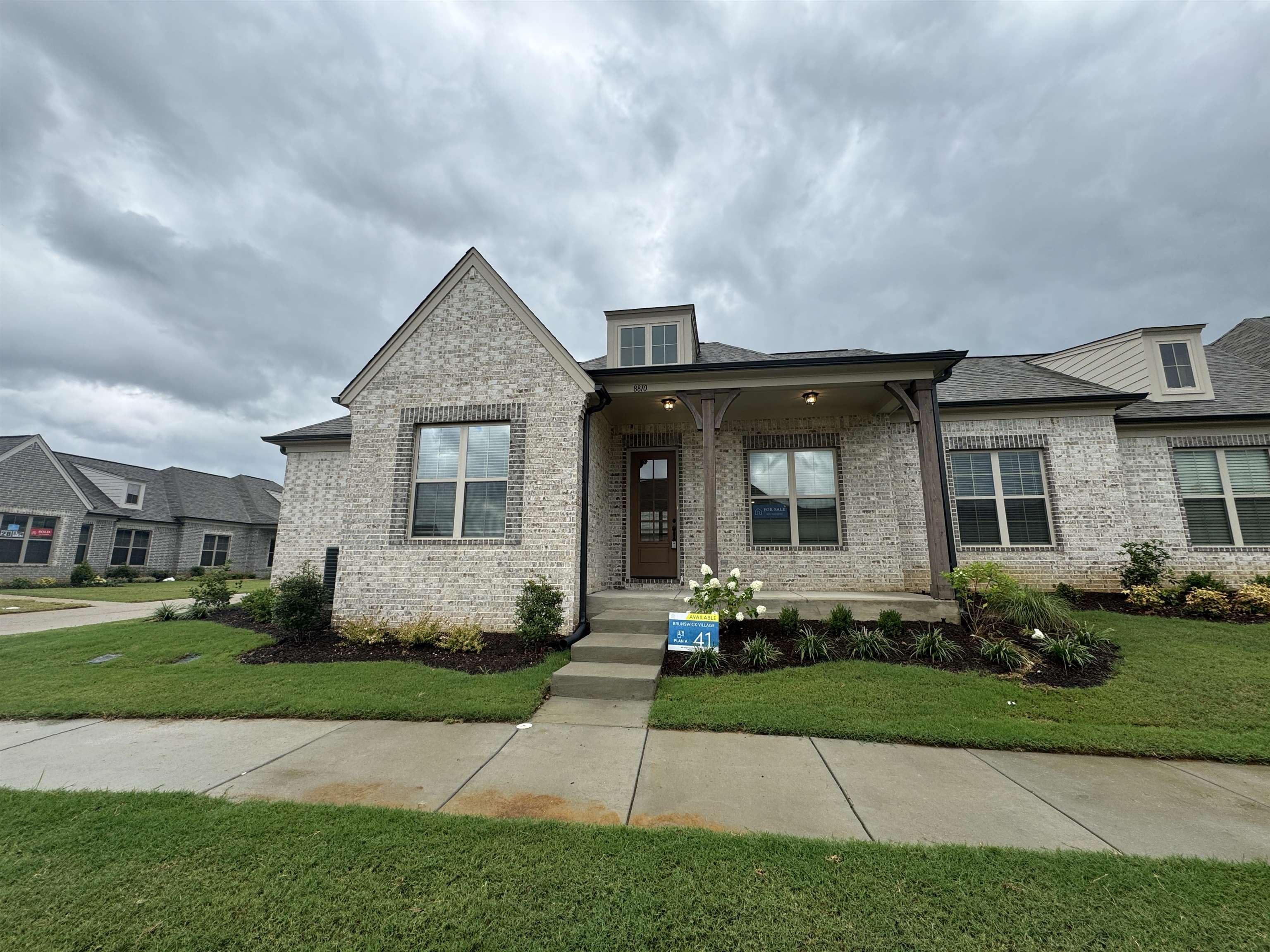 Bedfordshire Dr, Bartlett, TN 38133