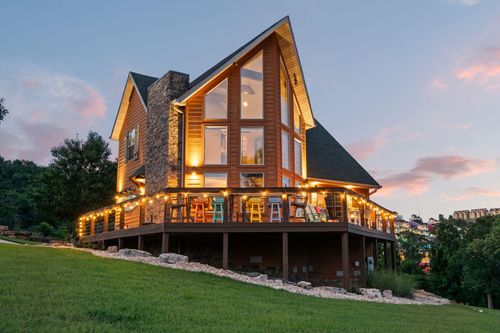 91 Lindal Cedar Ln, Branson, MO, 65616-2054 | Card Image