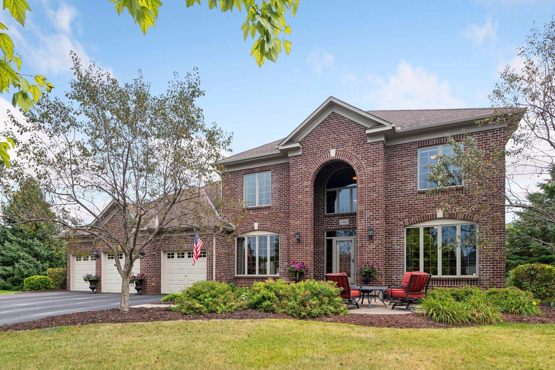 Stone Creek Ct, Saint Bonifacius, MN 55375