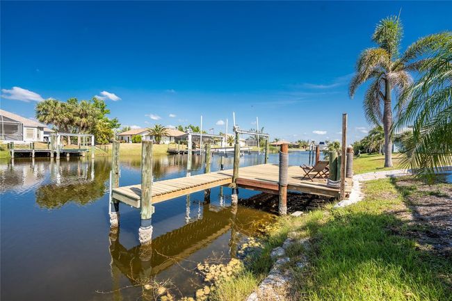 15674 Applewhite Cir, House other with 3 bedrooms, 3 bathrooms and null parking in Port Charlotte FL | Image 51
