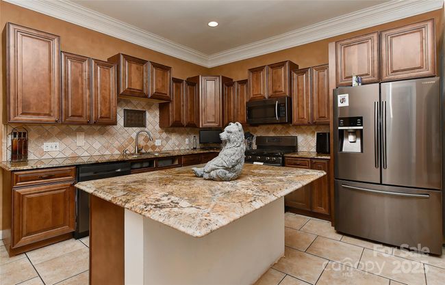 Kitchen | Image 4