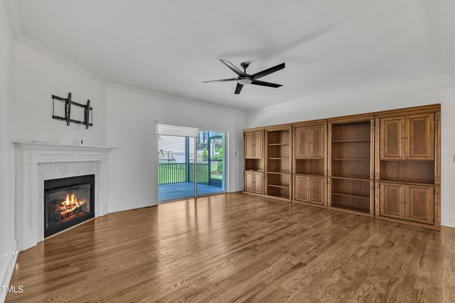 Family Room | Image 15
