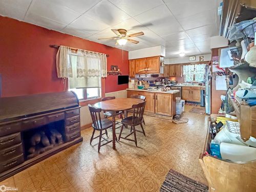 1950 F Avenue, Gladbrook, IA, 50635 | Card Image