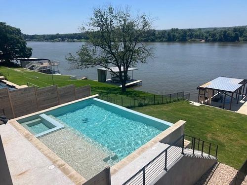3180 River Oaks Dr, Kingsland, TX, 78639-5269 | Card Image
