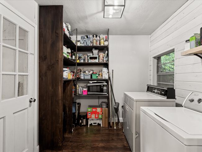 536 Nathan St, House other with 4 bedrooms, 2 bathrooms and null parking in Burleson TX | Image 13