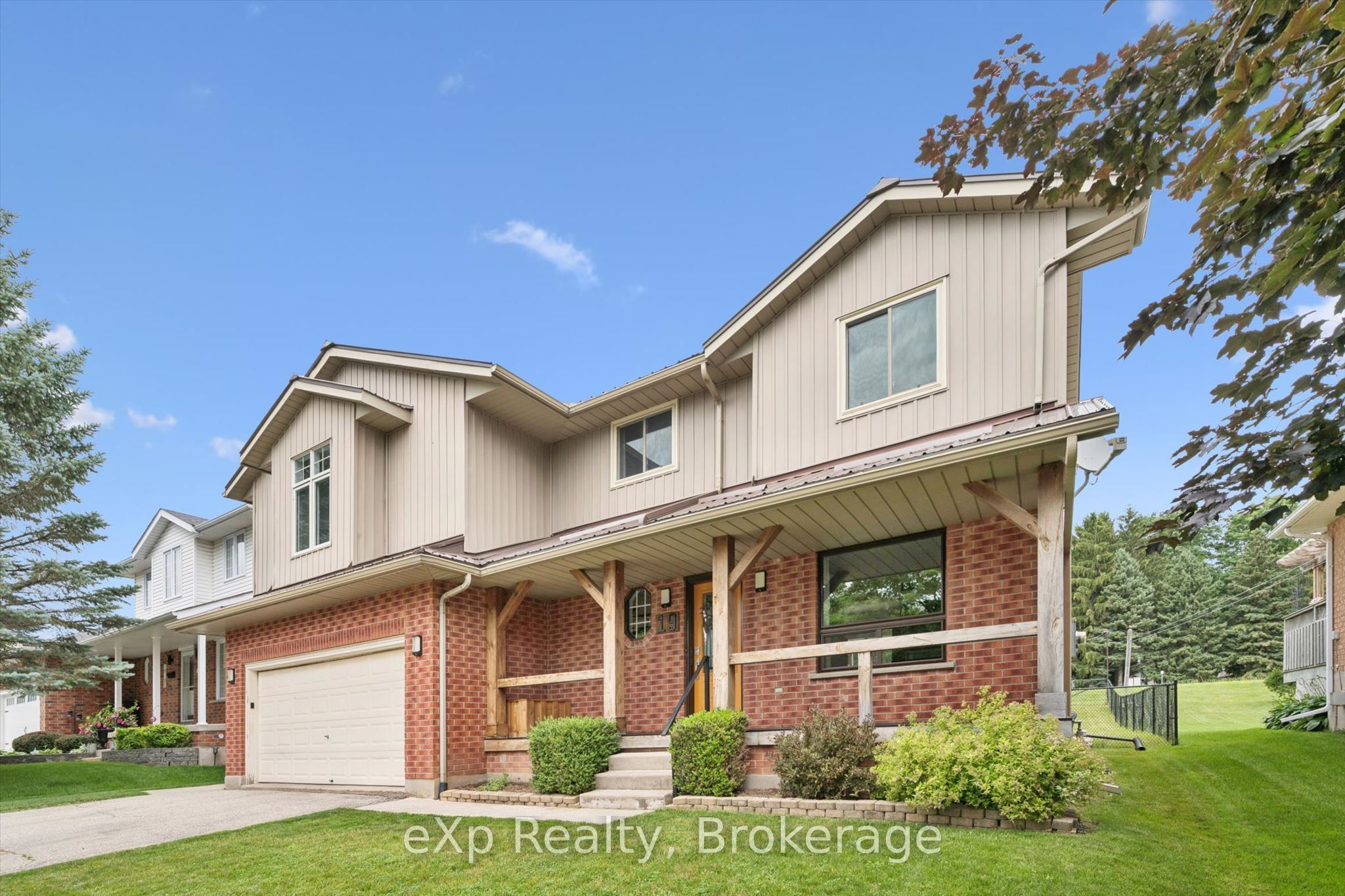 Residential in Centre Wellington 5