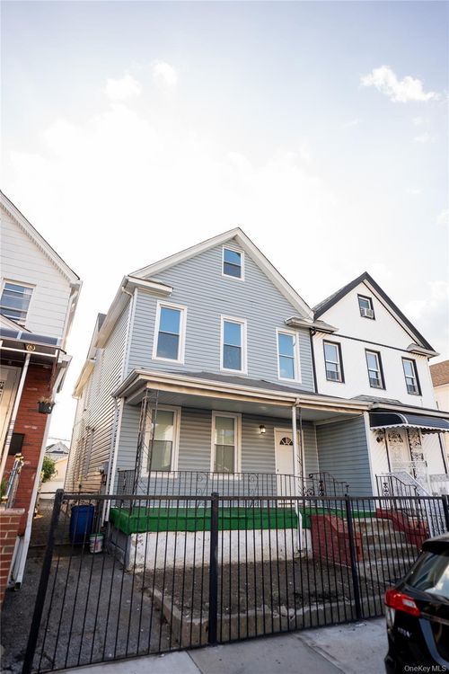 10532 130th St, South Richmond Hill, NY, 11419-3138 | Card Image