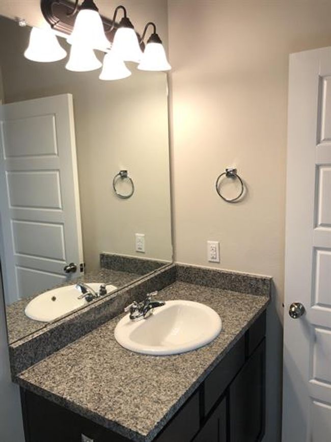 1208 Garland Rd, Home with 3 bedrooms, 2 bathrooms and null parking in Georgetown TX | Image 12