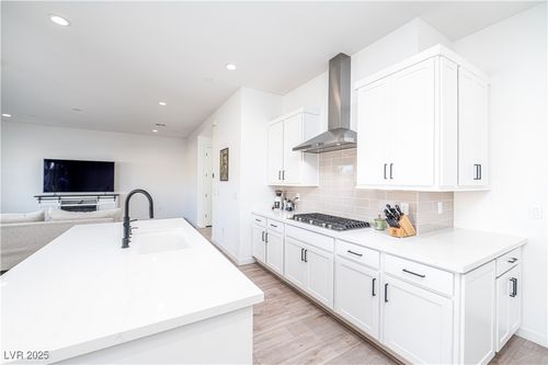 10386 Vista Argento Ave, Las Vegas, NV, 89166-6691 | Card Image