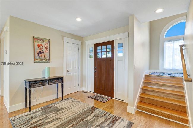 Foyer | Image 28