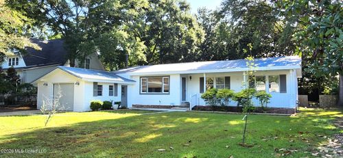 308 Live Oak St, Ocean Springs, MS, 39564 | Card Image
