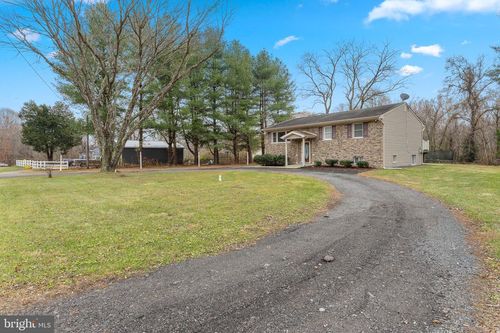 411 W Mckendree Rd, DUNKIRK, MD, 20754-2123 | Card Image