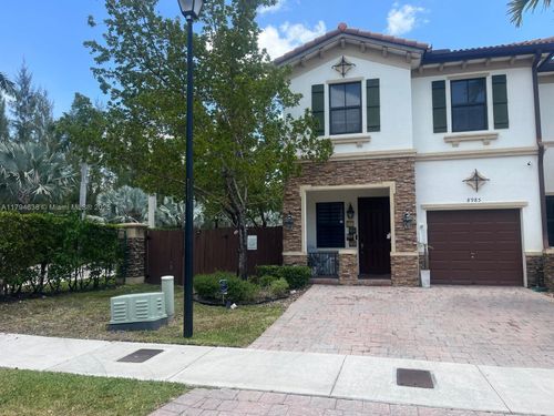 8985 Nw 98th Ave, Doral, FL, 33178-2496 | Card Image