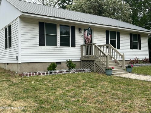 206 D Carlton St, Carthage, NC, 28327-9660 | Card Image