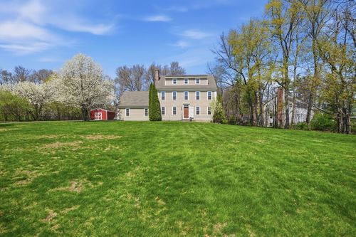 9 Cole Rd, Sterling, MA, 01564-2236 | Card Image
