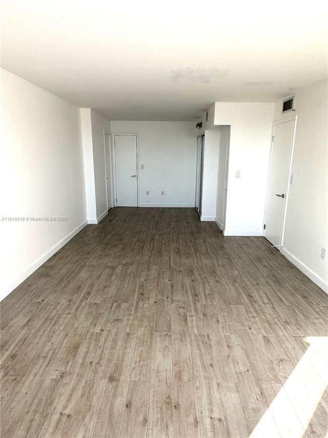 APT-1504 - 11 Island Ave, Condo with 2 bedrooms, 2 bathrooms and null parking in Miami Beach FL | Image 13