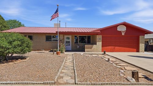 1065 N Catalina Dr, Sierra Vista, AZ, 85635-1233 | Card Image