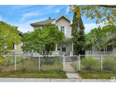 11517 94 St Nw, House other with 3 bedrooms, 3 bathrooms and null parking in Edmonton AB | Image 1