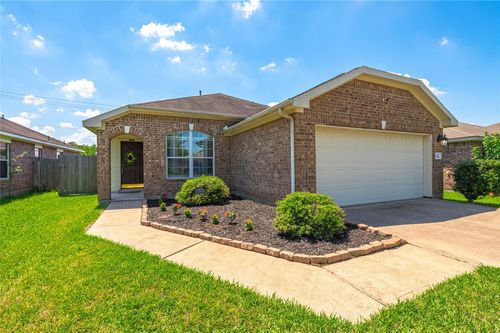 878 Driftwood Lane, La Marque, TX, 77568 | Card Image