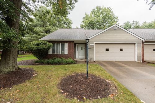 8a-3214 Balsam Dr, Westlake, OH, 44145-4408 | Card Image