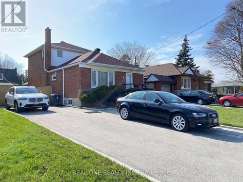 22 Princeway Drive, Toronto (Wexford-Maryvale), ON, M1R2V9 | Card Image