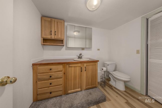 2445 Orchard Rd, House other with 4 bedrooms, 3 bathrooms and 4 parking in Council ID | Image 31