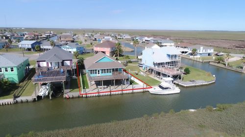 1682 Blue Water Dr, Freeport, TX, 77541-8492 | Card Image