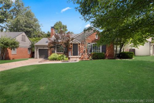 1515 37th St, Tulsa, OK, 74105-3223 | Card Image